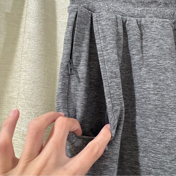 Fabletics Joggers‎ - Picture 2 of 12